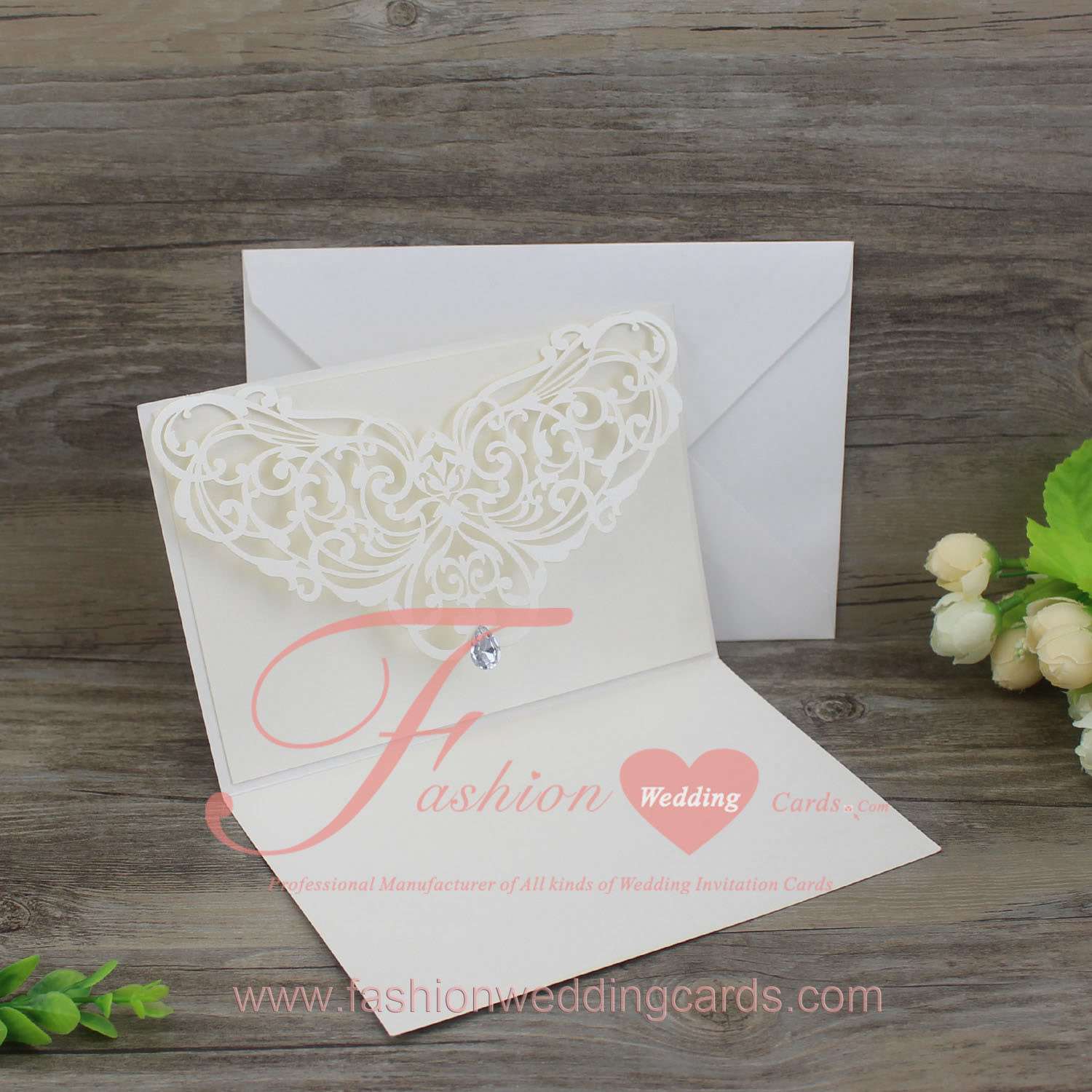 50pcs Unique Laser Cut Wedding Invitation Cards in White